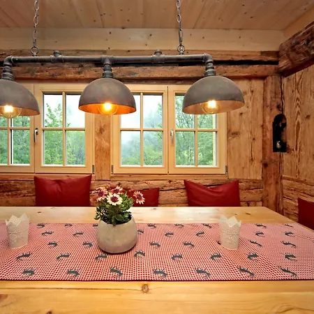 شاليه Haldenmuehle, Luxus Schwarzwald-retreat Mit Sauna By Living Timeless