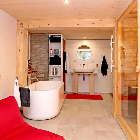 شاليه Haldenmuehle, Luxus Schwarzwald-retreat Mit Sauna By Living Timeless