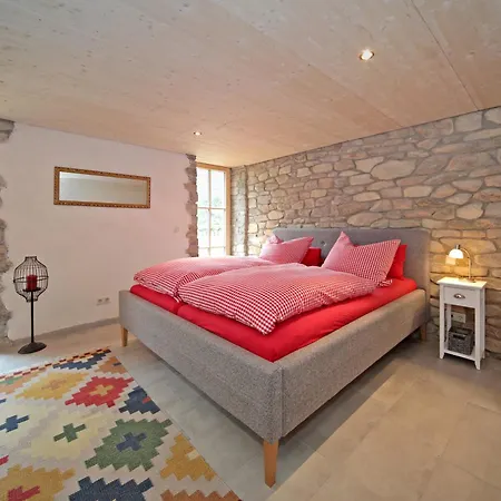 Living Timeless- Haldenmuehle, Luxus Schwarzwald-retreat Mit Sauna Fuer Bis Zu 12 Personen