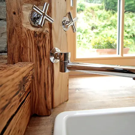 Living Timeless- Haldenmuehle, Luxus Schwarzwald-retreat Mit Sauna Fuer Bis Zu 12 Personen Chalet Simonswald